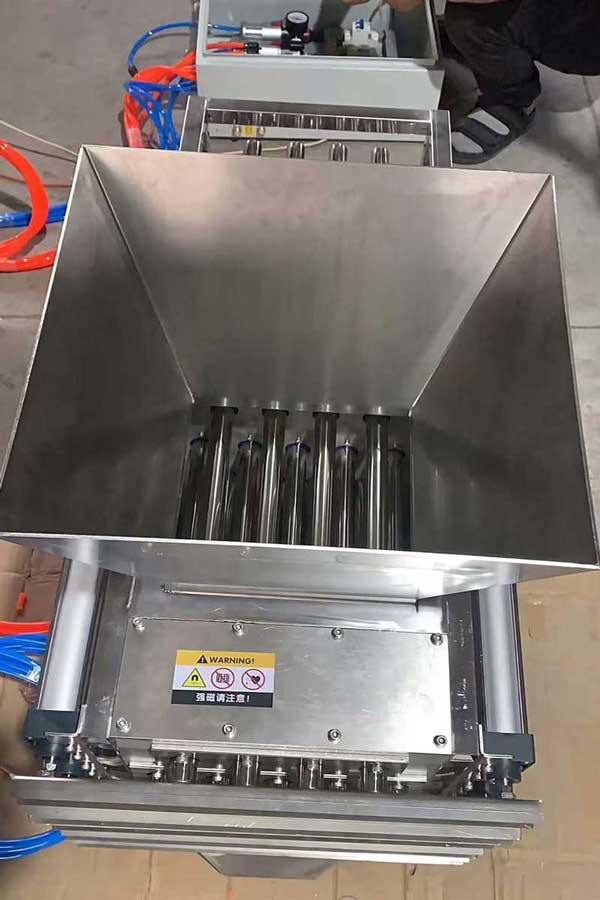 Fully Automatic Drawer-Type Dry Powder Magnetic Separator