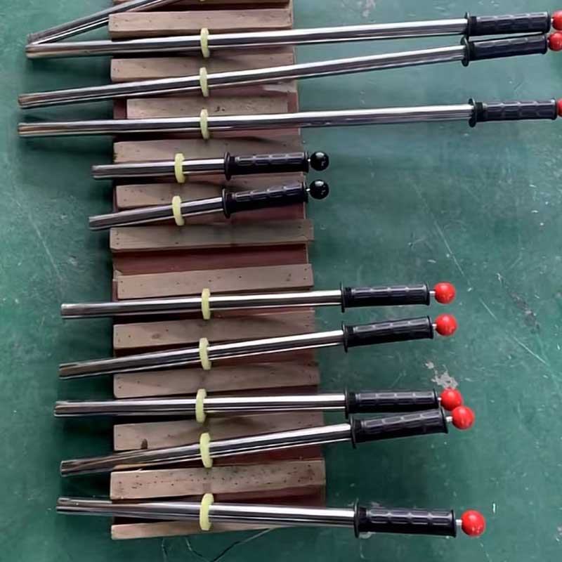 Pull-Out Magnetic Rod